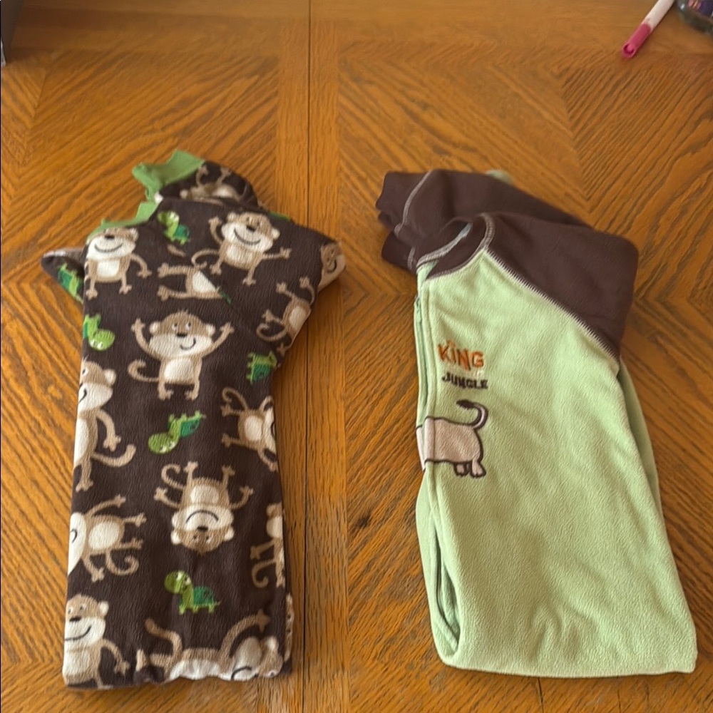 Carter's One piece zip up Pj’s